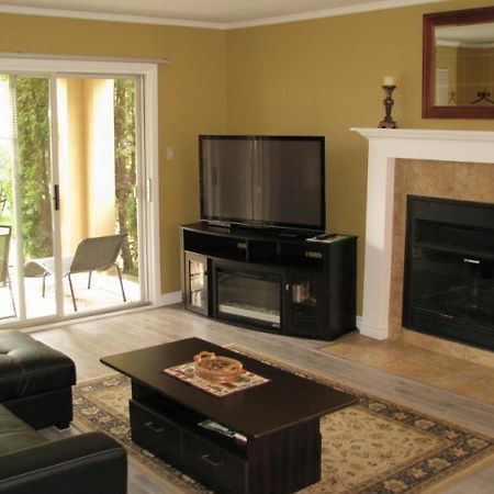 Arkadia Condo Magog Εξωτερικό φωτογραφία